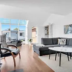 Charming Family Retreat - By Traum