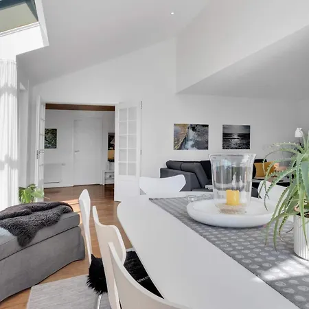 Charming Family Retreat - By Traum